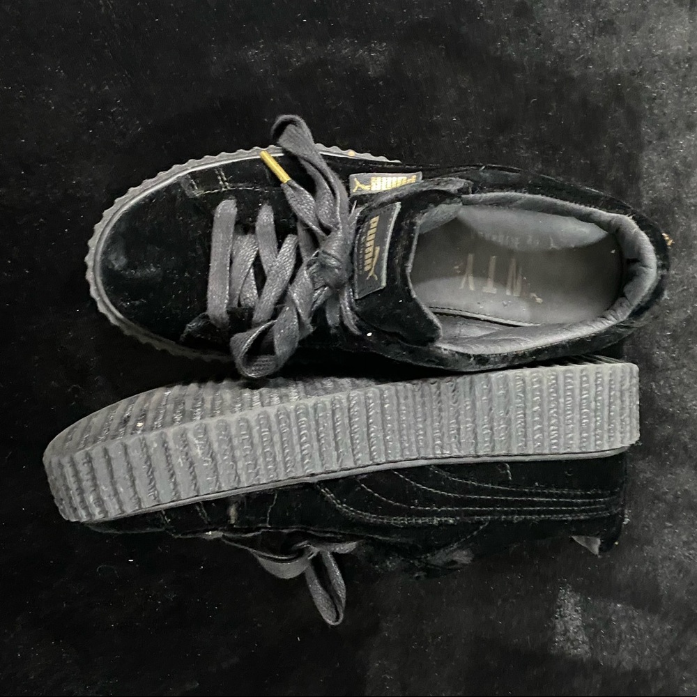 Fenty Velvet creeper size 6.5 with velvet bag